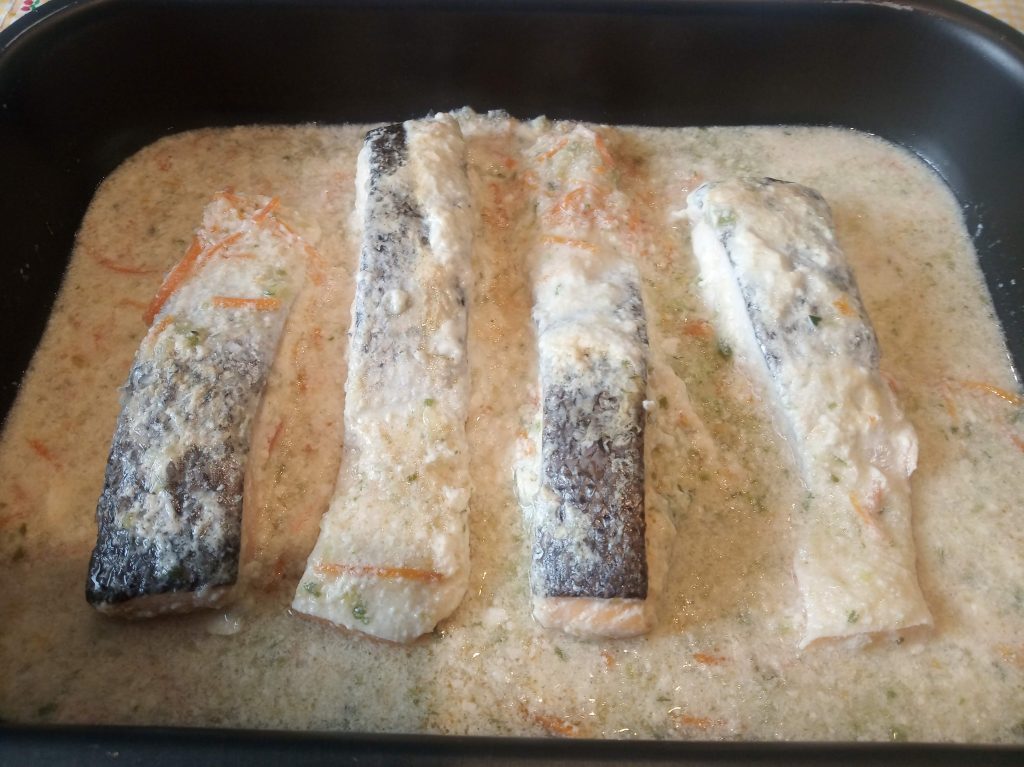 Salmón con verduritas al horno