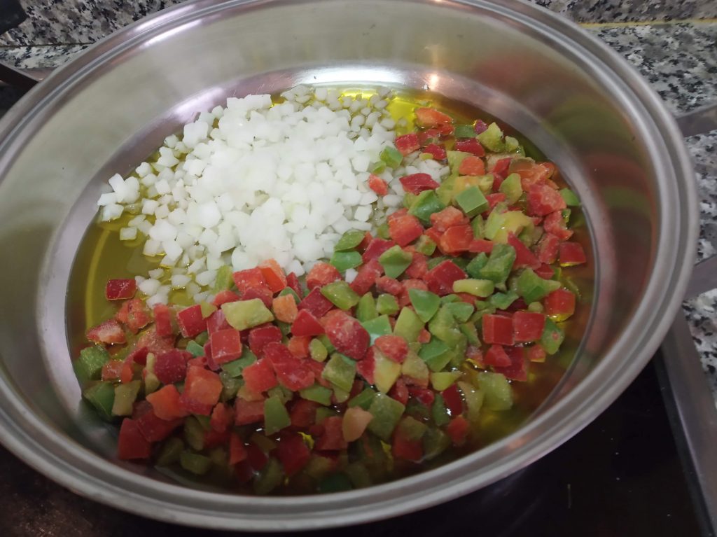 Arroz con bacalao y verduras