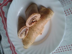 Crepes rellenos de berenjena / queso y pavo