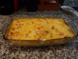 Tortilla de papas, jamón y queso al horno