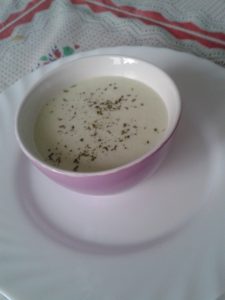 Salmorejo de pepino con yogur