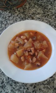 Guiso de pulpo con patatas