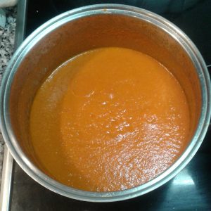 Salsa de Tomate frito casero con verdura