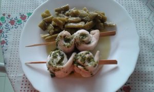 Brochetas de Abadejo con judías verdes al horno