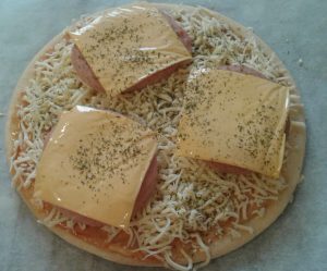 Pizza de hamburguesas 4 salsa