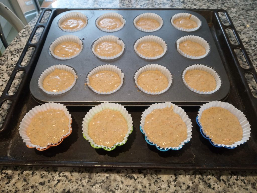 Magdalenas o Muffins de zanahoria y plátano