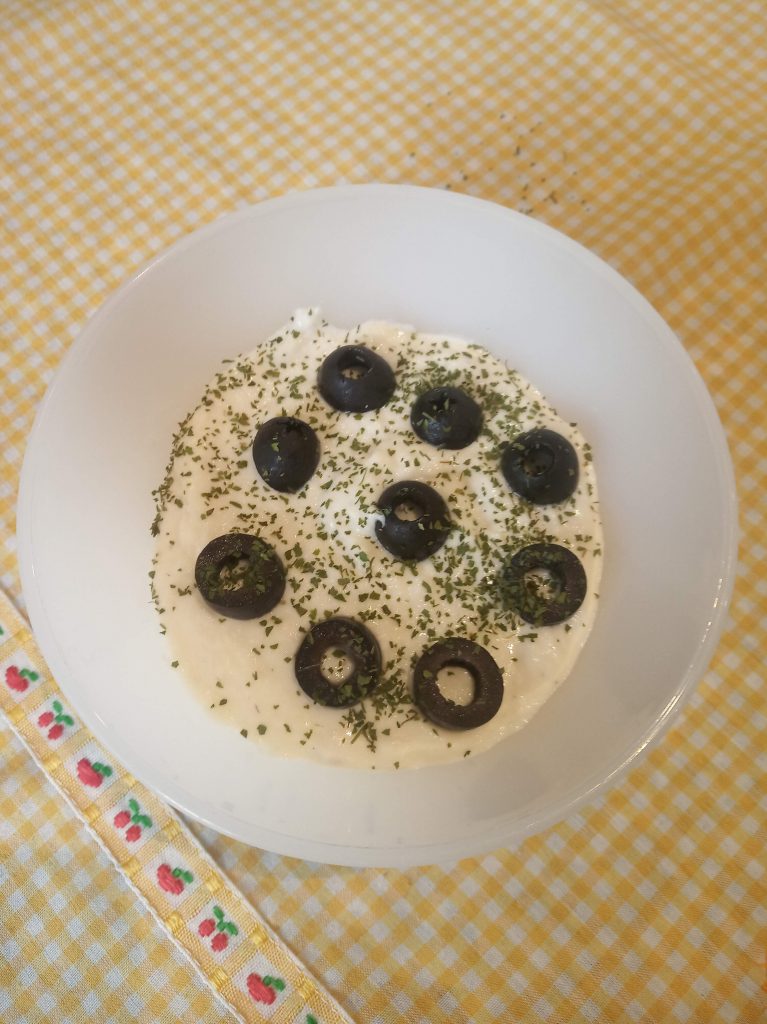 Brandada de bacalao con aceitunas negra (fría)