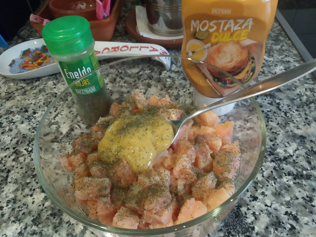 Tartar de salmón y aguacate