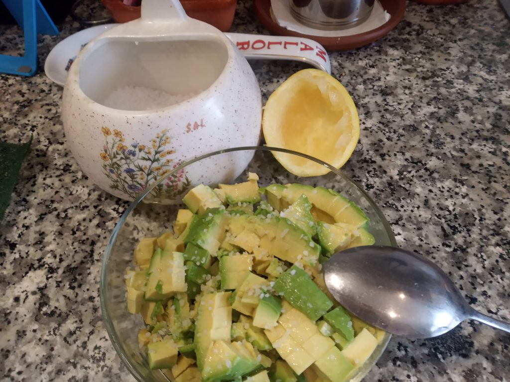 Tartar de salmón y aguacate