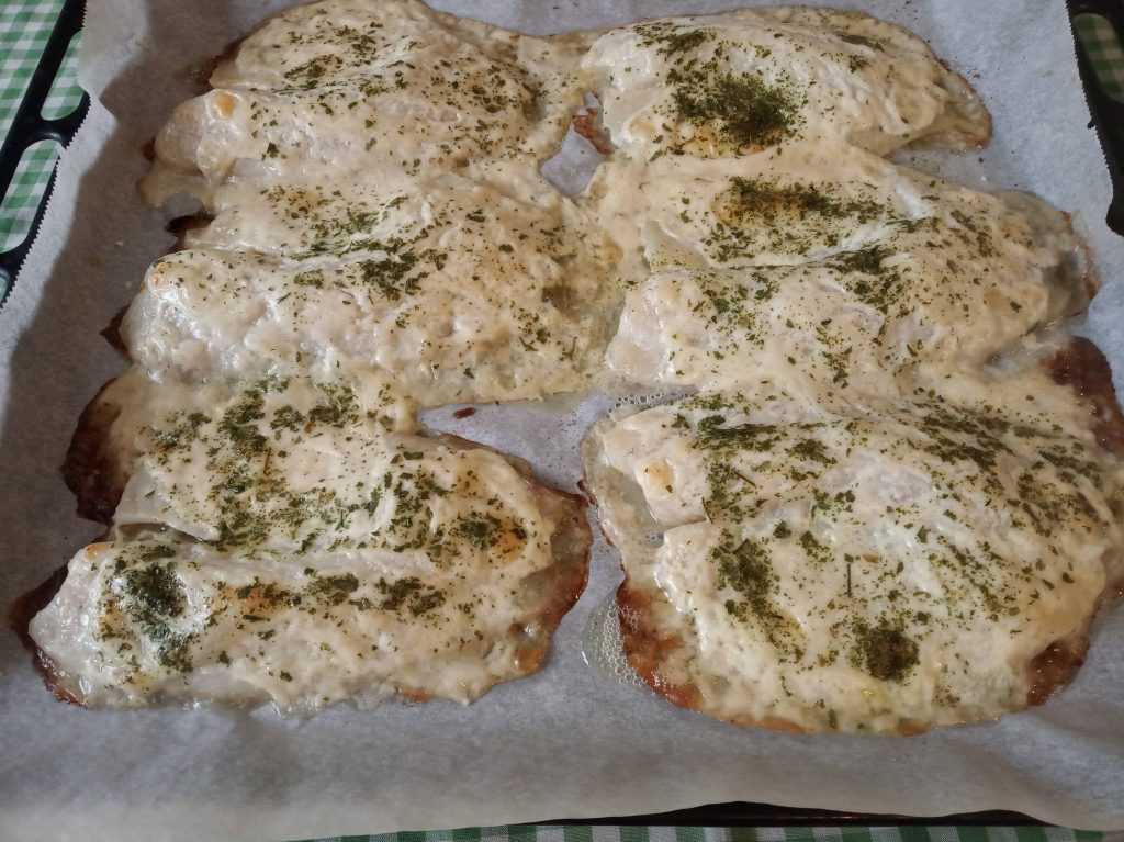 Filetes de Tilapia alioli al horno