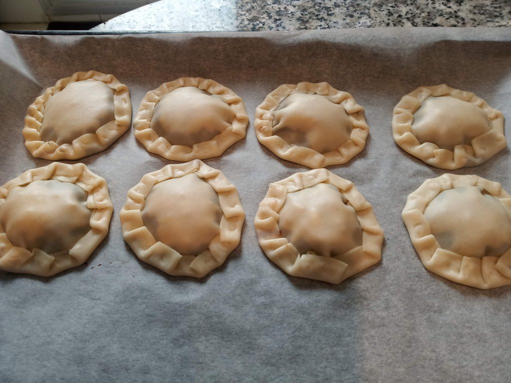 Obleas rellenas de crema de chocolate y mix de cereales