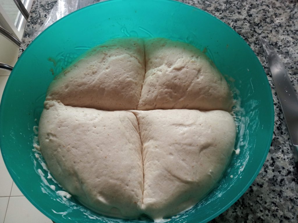 Masa de pizza con levadura y germen de Hacendado